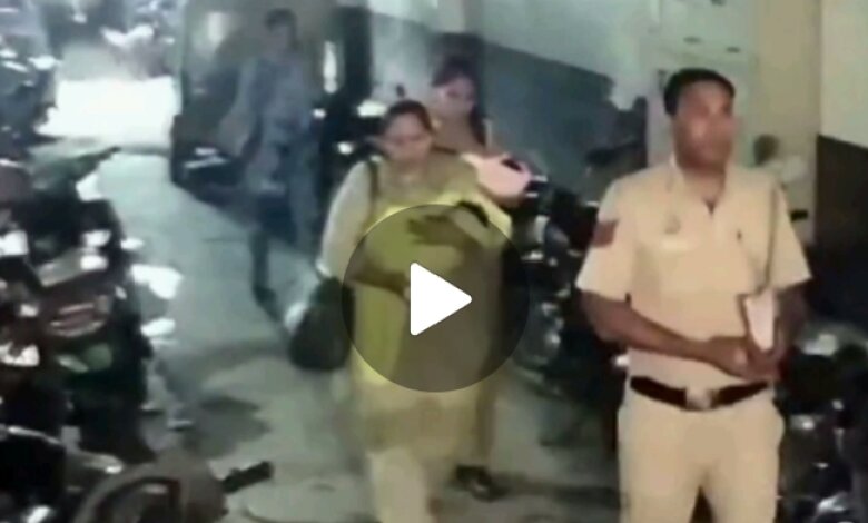 Child traficking in delhi ncr in India cbi arrested gang selling children raids at NCR noida ghaziabad